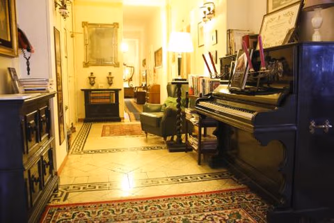 Albergo Garisenda con terrazza panoramica sulle Due Torri — foto 2