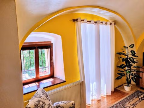 Historical house in the center Levoča with parking — foto 2
