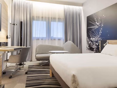 Novotel Tours Centre Gare — foto 1