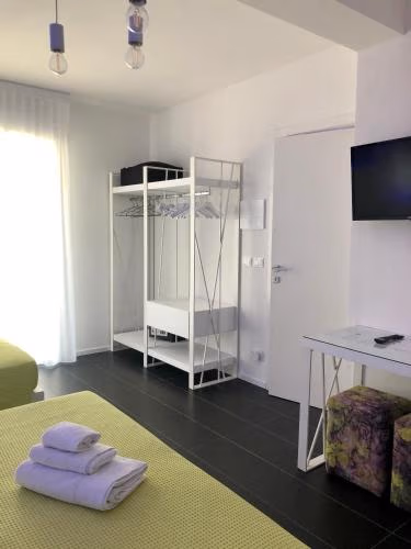 Sunrise Rooms — foto 8