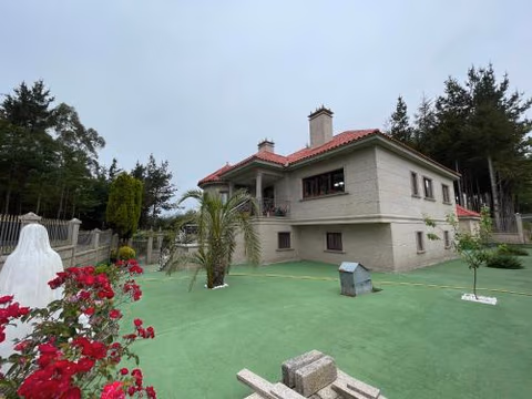 Impresionante casa con parcela en la naturaleza — foto 1