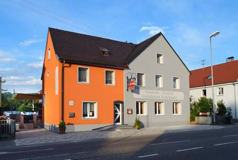 Goldener Schlüssel mit Gästehaus Sina — foto 1