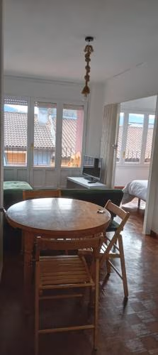 Luminoso, céntrico y silencioso apartamento — foto 2