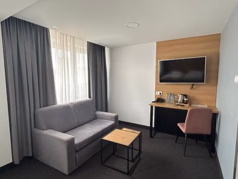 Gold Hotel — foto 4