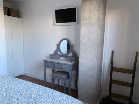 Melgar's Place, Bajo con terraza — foto 8