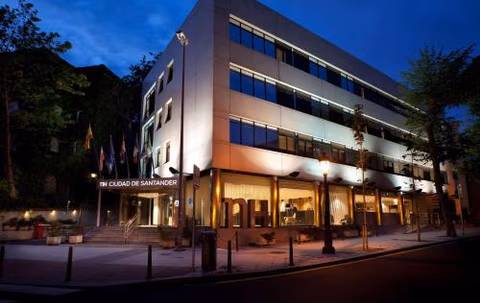 NH Ciudad de Santander — foto 1