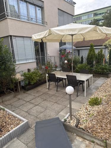 BASELiving apartment with PRIVATE GARDEN — foto 7