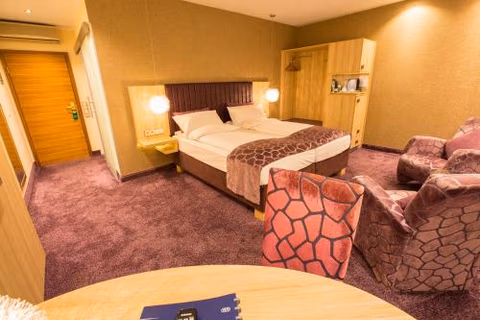 Top Hotel Hammer - Mainz Hauptbahnhof — photo 1