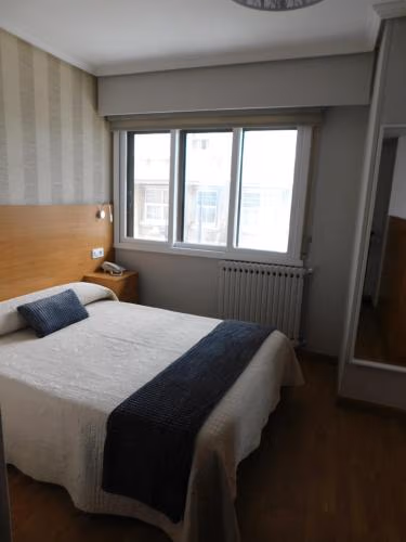 Hostal Crisol X Liste Station — photo 3