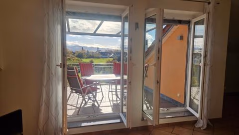 Haus Sonnenseite Wohnung Pfänder — foto 2