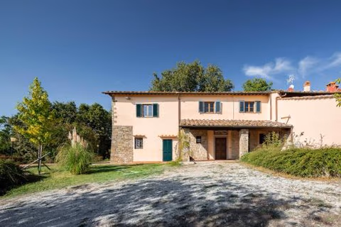 Portion of Villa with Private pool — photo 7