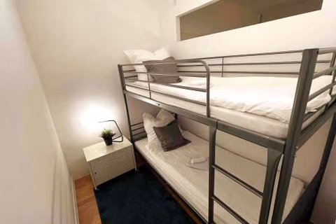 Cozy Studio Guesthouse next to city center & fair — foto 7