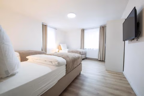 Luxury Kirrberg Workers Rooms 1 — photo 3