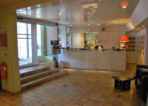 Brit Hotel Cahors - Le Valentré — foto 2