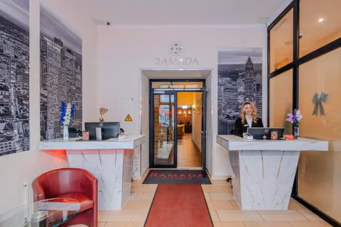 Ramada by Wyndham Frankfurt Central Station — foto 1