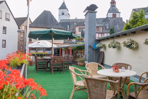 Alte Weinstube Burg Eltz — foto 3