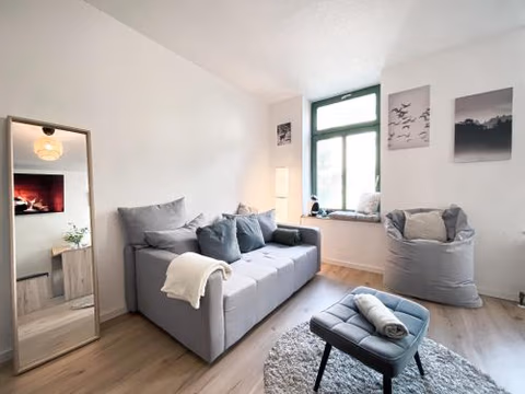 Zentrales Apartment mit TV, Küche und Mikrowelle — foto 7