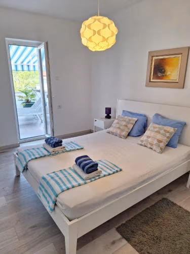 App Sanny with nice terrace — foto 5