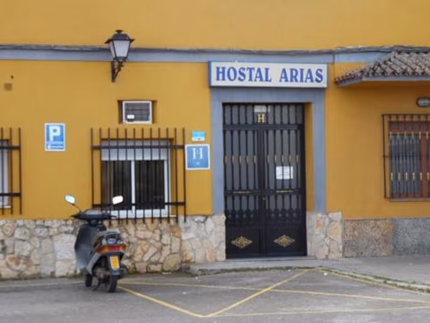 Hostal Arias — photo 2
