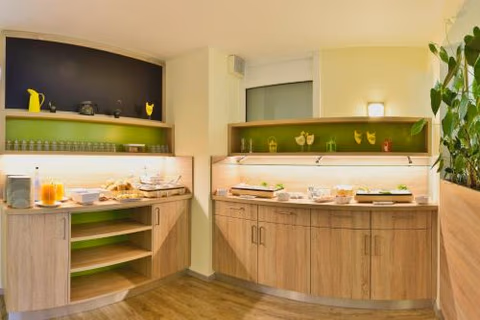 Garden Hotel — foto 5