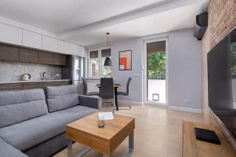 Spacious Wrocław Apartment with Air Conditioning and Two Parking Spaces by Noclegi Renters — foto 7