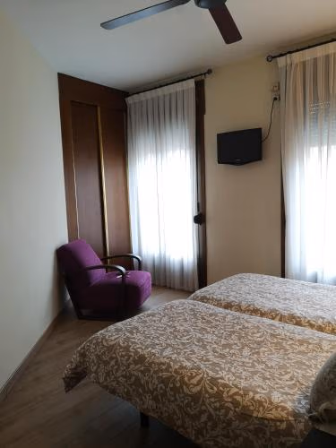 Hostal Plaza — foto 9