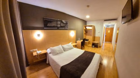 Hotel Villa de Los Arcos — foto 2