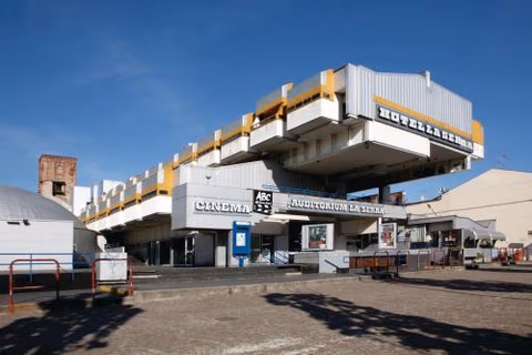 Comprensorio Olivetti - La Serra - stanza 204 — foto 1