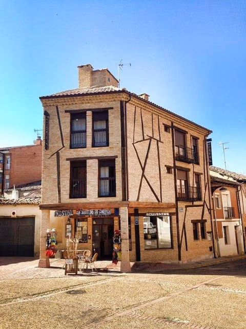 Hostal Sahagún — foto 1