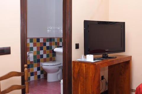 Hostal Esmeralda — foto 8