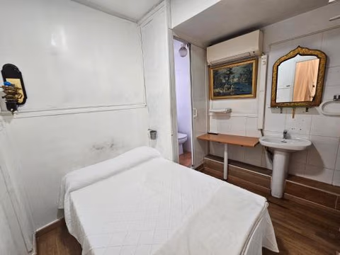 HOSTAL DANIEL — photo 4