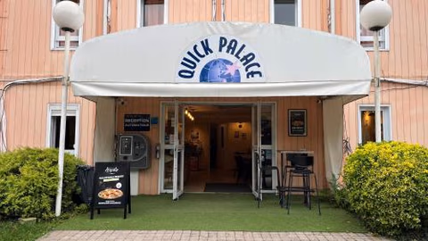 Quick Palace Anglet — foto 2
