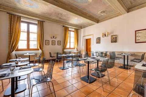 Relais Hotel Centrale Dimora Storica — photo 8