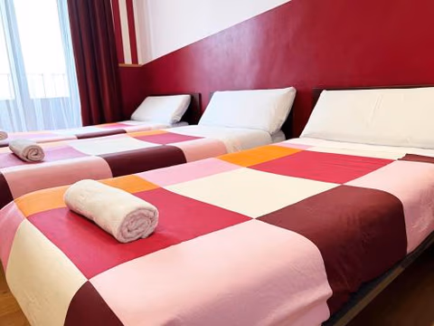 Hostal La Casa de La Plaza — foto 2