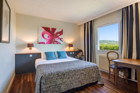 Kyriad Prestige Beaune le Panorama — foto 3