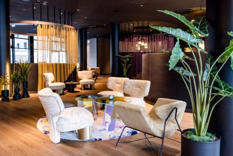 Motel One Frankfurt Messe — foto 1