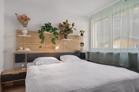 Saillon, maison 5 pers - Terrasse - Parking privé — foto 4