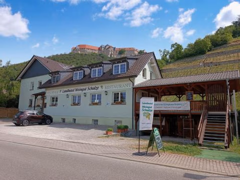 Landhotel Weingut Schulze — foto 1