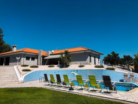 Maison familiale de caractère avec piscine — photo 1