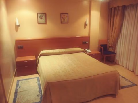 Hotel orly — photo 8