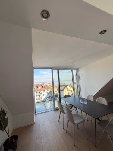 Elegante Maisonette mit See-Panorama in Rorschach — foto 5