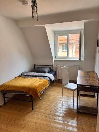 Perfect for Holidays or Remote Work Private Rooms in a Friendly Local WG — foto 2