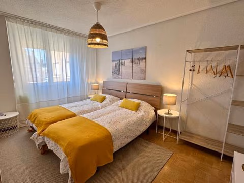 Villa Yoli, céntrico con plaza de garaje — foto 3