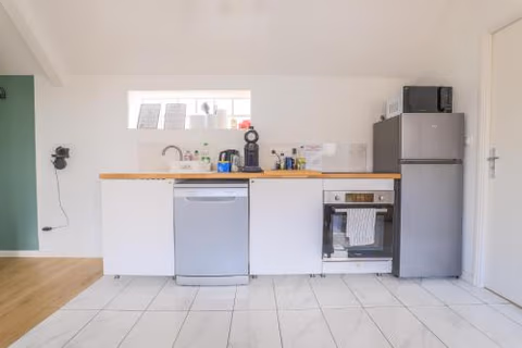 Appartement Familial - Avec Parking Privé Gratuit — foto 4