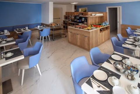 Aparthotel Miramare — photo 8
