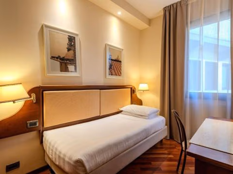 B&B Hotel Firenze Pitti Palace al Ponte Vecchio — foto 7