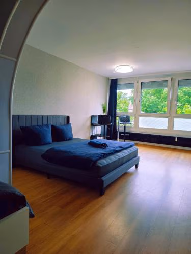 Stadt Komfort 4-Personen Wohnung — photo 6