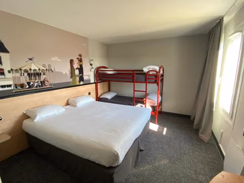 KYRIAD DIRECT Orleans - La Chapelle St Mesmin — foto 3