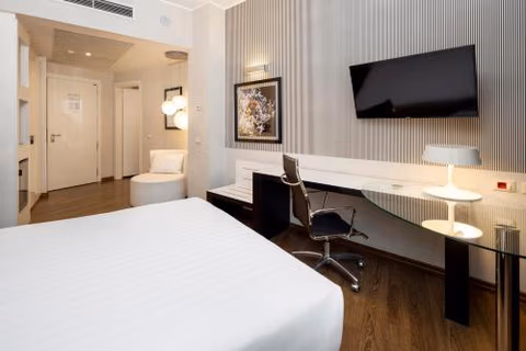 Holiday Inn Genoa City by IHG — foto 5
