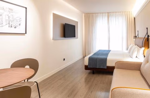 Suites Viena Plaza de España — foto 5